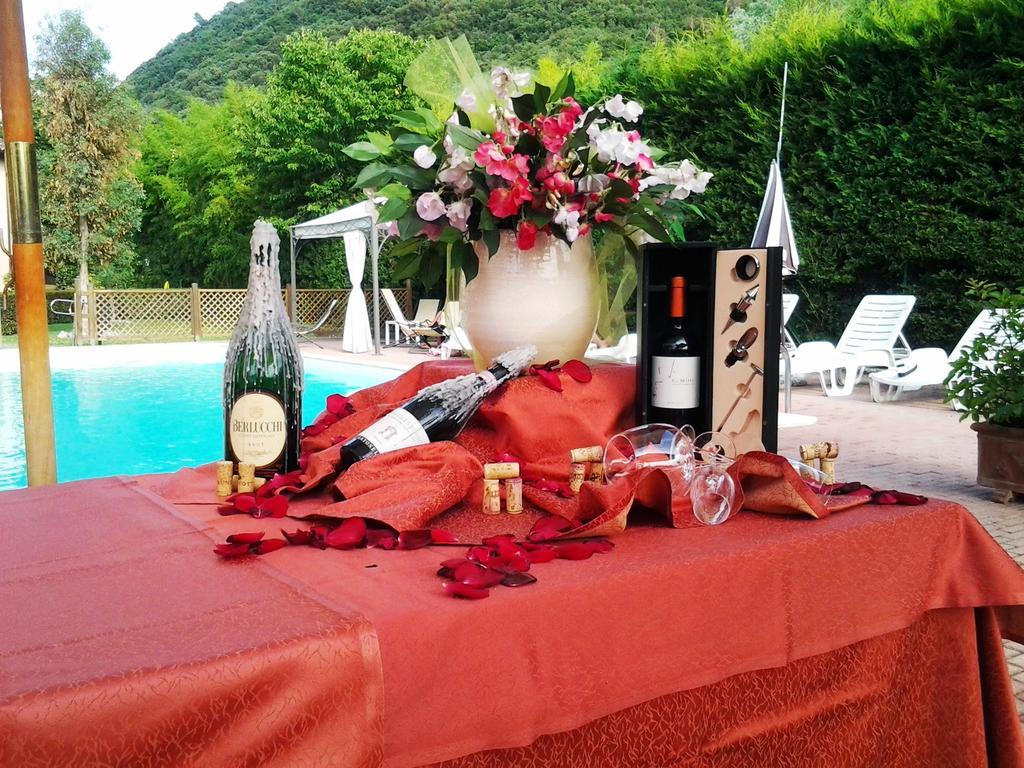 Case Vacanza Fiocchi Arrone Exterior photo